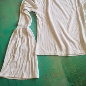 White ribbed bellsleeve top size S